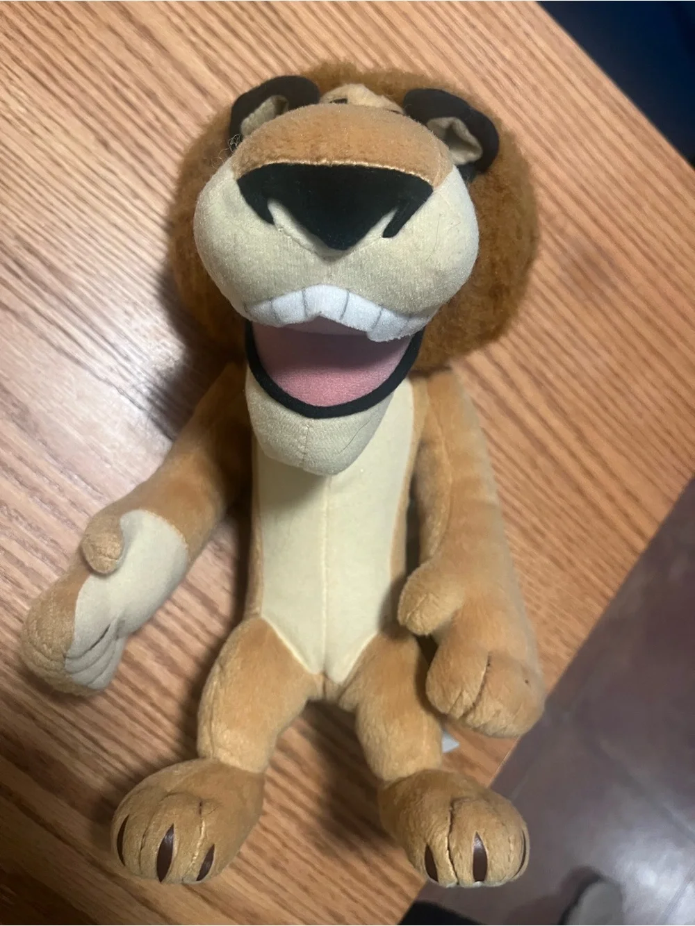 Madagascar Escape 2 Africa Alex - The Lion Plush-Dreamworks